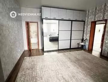 5-комнатный дом, 5 соток, 250 м²