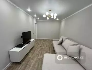 2-комнатная квартира, этаж 2 из 5, 50 м²