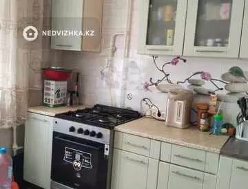 2-комнатная квартира, этаж 2 из 5, 55 м²