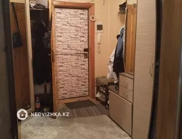 2-комнатная квартира, этаж 2 из 5, 55 м²