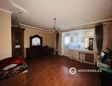 4-комнатная квартира, этаж 1 из 5, 100 м²