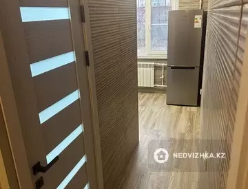 1-комнатная квартира, этаж 1 из 4, 33 м², на длительный срок