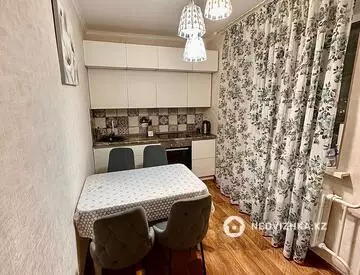 2-комнатная квартира, этаж 10 из 14, 64 м²