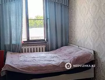 3-комнатная квартира, этаж 4 из 5, 65 м²