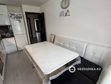 3-комнатная квартира, этаж 3 из 3, 74 м²