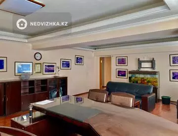 Помещение, этаж 1 из 1, 331 м²