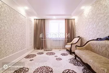 2-комнатная квартира, этаж 9 из 9, 60 м²