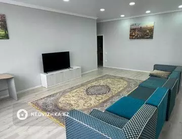 3-комнатная квартира, этаж 7 из 11, 109 м²