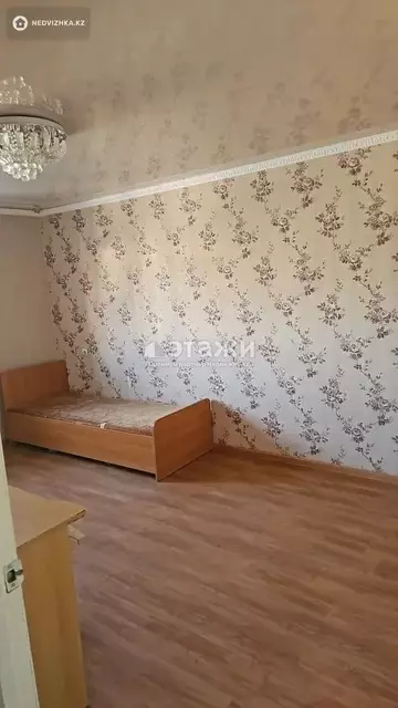 3-комнатная квартира, этаж 6 из 6, 63 м²