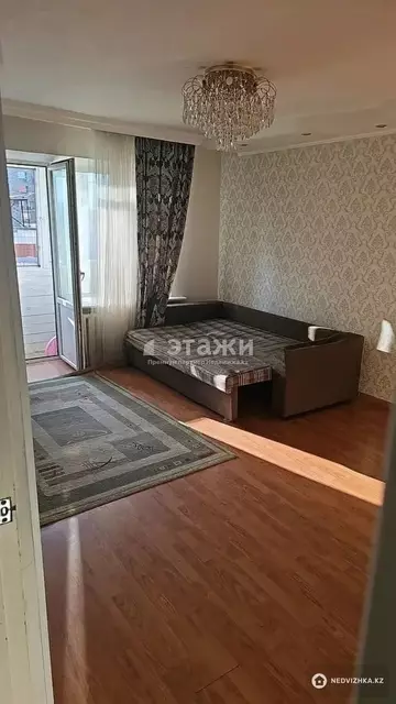 3-комнатная квартира, этаж 6 из 6, 63 м²