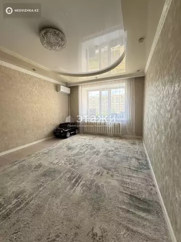 3-комнатная квартира, этаж 4 из 9, 86 м²