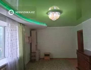 3-комнатная квартира, этаж 2 из 6, 85 м²