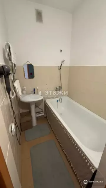 2-комнатная квартира, этаж 9 из 9, 80 м²