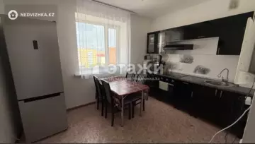 2-комнатная квартира, этаж 9 из 9, 80 м²