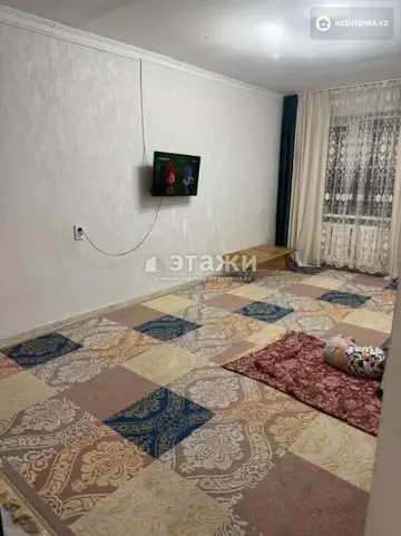 2-комнатная квартира, этаж 3 из 5, 45 м²