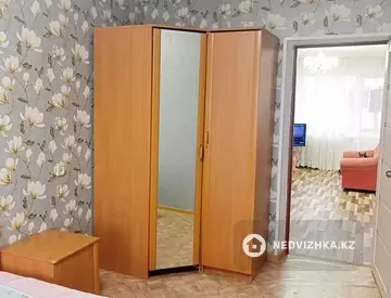 2-комнатная квартира, этаж 4 из 5, 45 м²