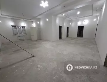 5-комнатный дом, 865 соток, 234 м²