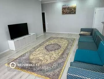 3-комнатная квартира, этаж 7 из 11, 109 м²