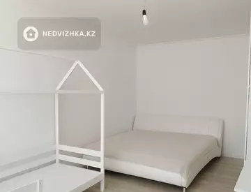 2-комнатная квартира, этаж 2 из 5, 65 м²