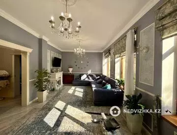 6-комнатный дом, 5.3 соток, 163 м²