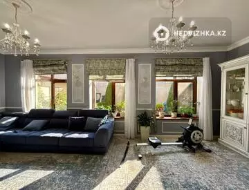 6-комнатный дом, 5.3 соток, 163 м²