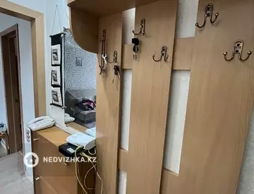 2-комнатная квартира, этаж 3 из 5, 45 м²