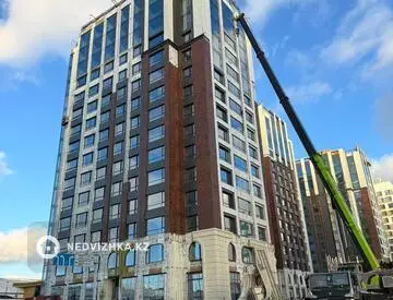 3-комнатная квартира, этаж 5 из 15, 123 м²