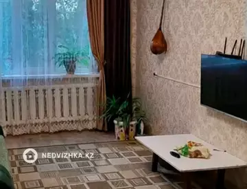 3-комнатная квартира, этаж 3 из 10, 68 м²