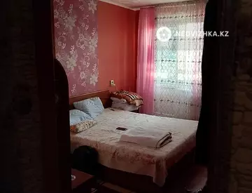 2-комнатная квартира, этаж 3 из 8, 48 м²