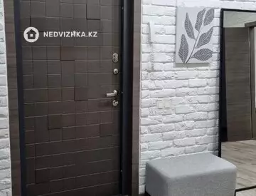 2-комнатная квартира, этаж 7 из 10, 83 м², на длительный срок