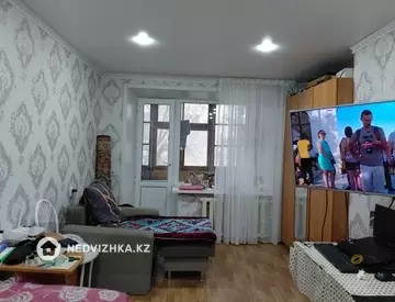 1-комнатная квартира, этаж 2 из 5, 32 м²