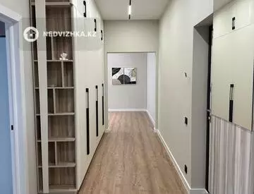 2-комнатная квартира, этаж 6 из 9, 80 м²