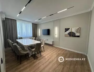 2-комнатная квартира, этаж 6 из 9, 80 м²