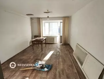 3-комнатная квартира, этаж 4 из 5, 62 м²