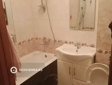 Подселение, 2 комн., 60 м²