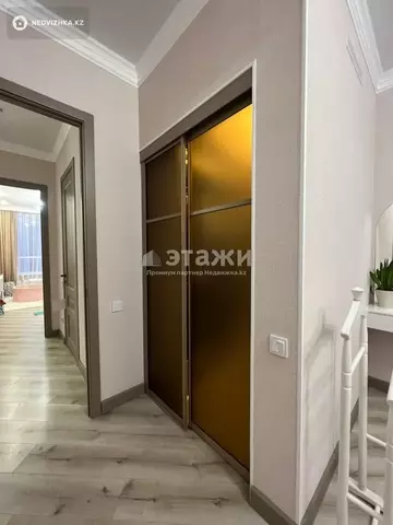 3-комнатная квартира, этаж 10 из 18, 83 м²