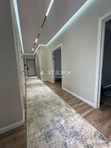 4-комнатная квартира, этаж 8 из 9, 116 м²