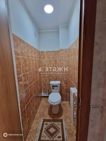 2-комнатная квартира, этаж 4 из 5, 56 м²