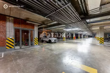 3-комнатная квартира, этаж 9 из 16, 107 м²