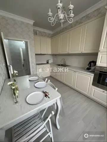 2-комнатная квартира, этаж 6 из 8, 57 м²