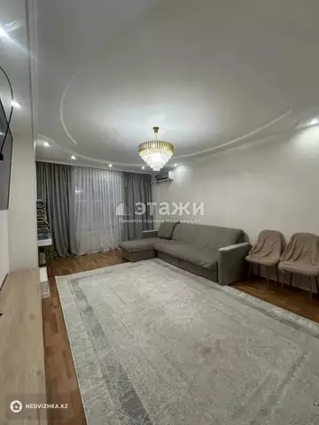2-комнатная квартира, этаж 9 из 15, 93 м²
