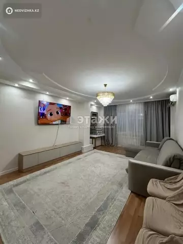 2-комнатная квартира, этаж 9 из 15, 93 м²