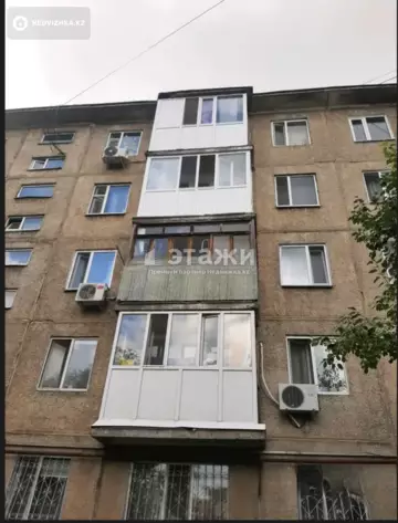 2-комнатная квартира, этаж 4 из 5, 45 м²