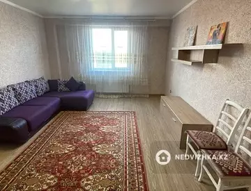 2-комнатная квартира, этаж 7 из 10, 74 м²