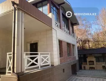 5-комнатный дом, 9 соток, 369 м²