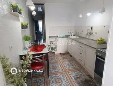 3-комнатная квартира, этаж 5 из 5, 65 м²