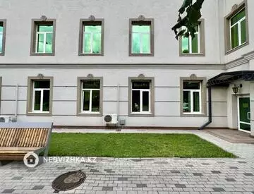 Общепит в в административном здании, этаж 1 из 1, 60 м², на длительный срок