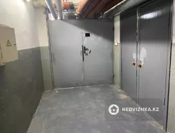 Помещение, этаж 1 из 1, 350 м², на длительный срок