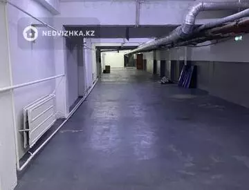 Помещение, этаж 1 из 1, 350 м², на длительный срок