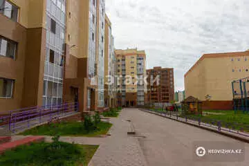 1-комнатная квартира, этаж 3 из 9, 37 м²